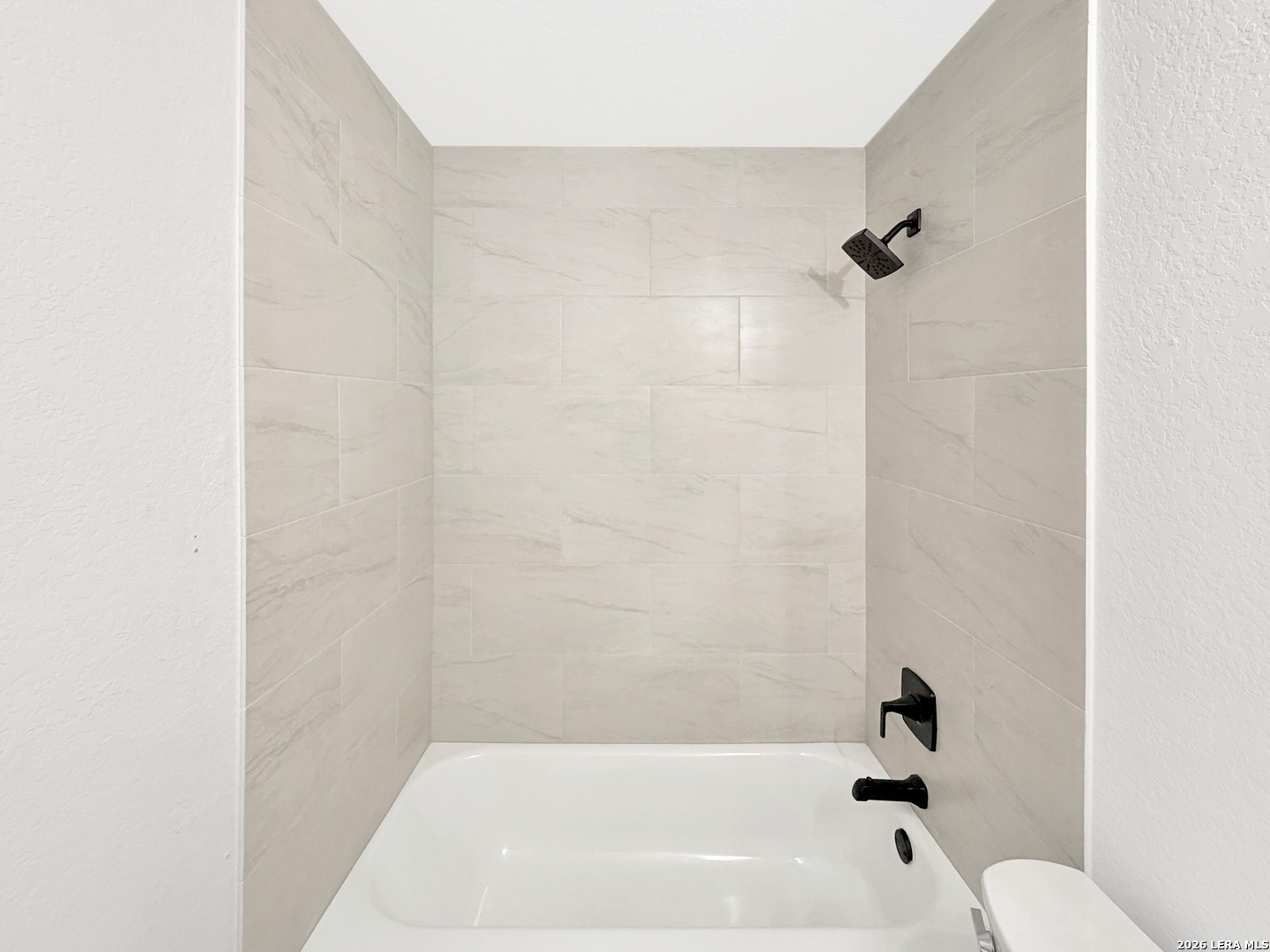 4019 Flowing Path San Antonio TX 78247