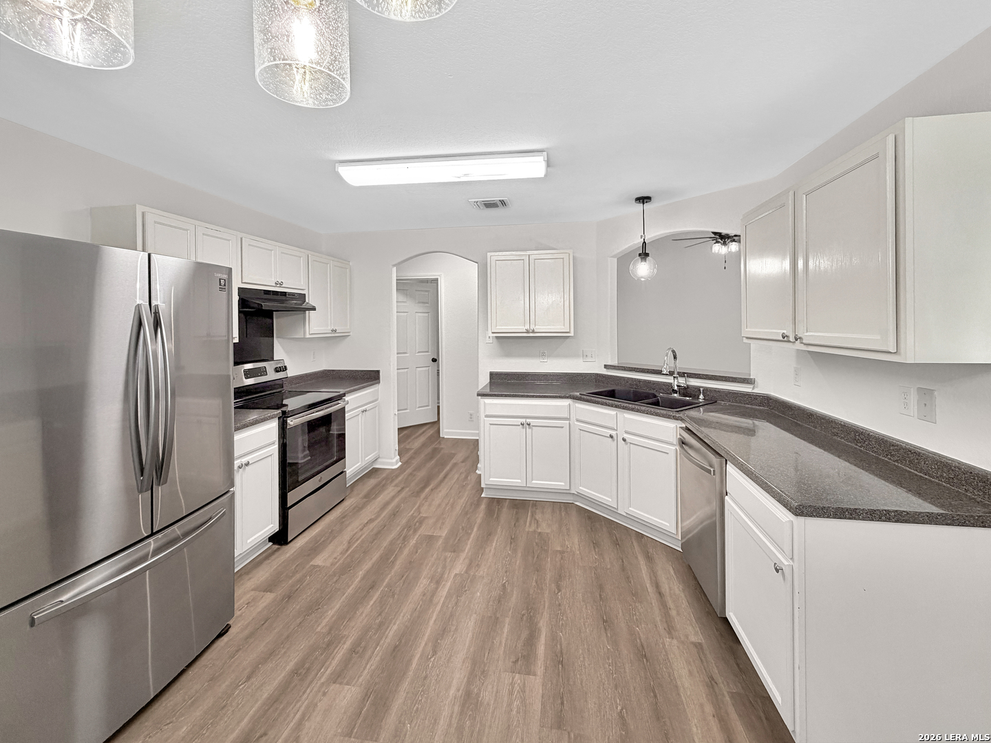 4019 Flowing Path San Antonio TX 78247