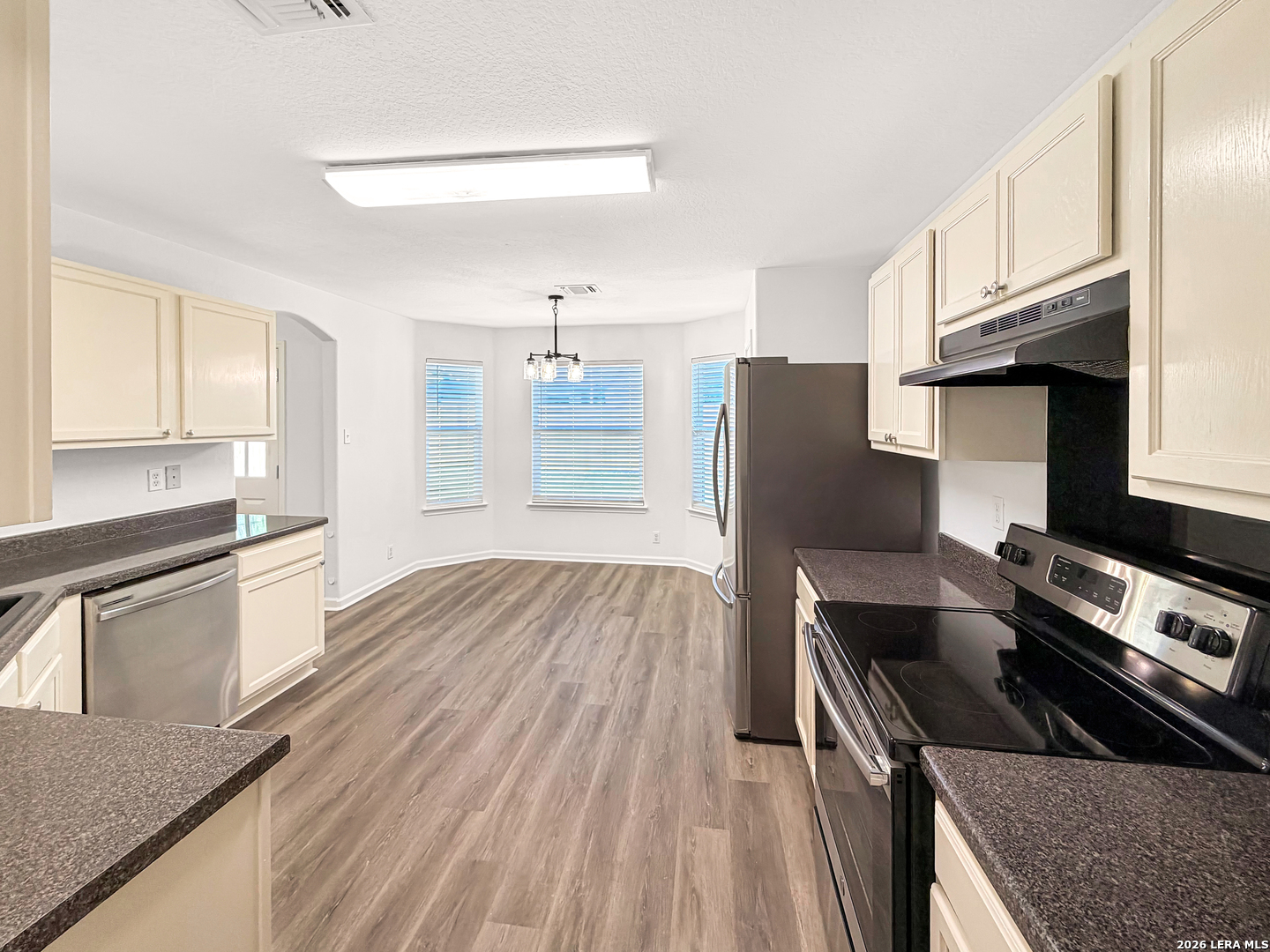 4019 Flowing Path San Antonio TX 78247