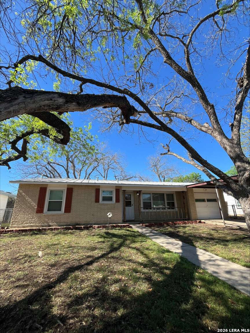 222 Eastley San Antonio TX 78217