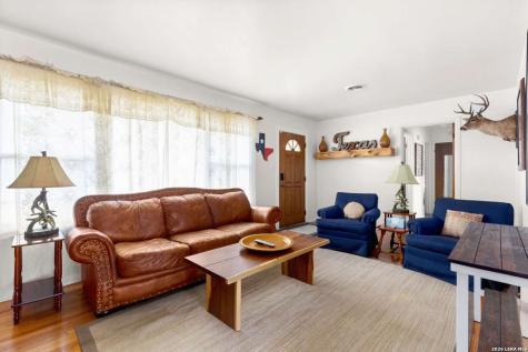 222 Eastley San Antonio TX 78217