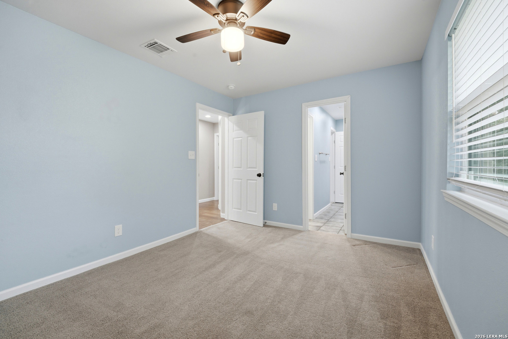 2854 Lakehills San Antonio TX 78251