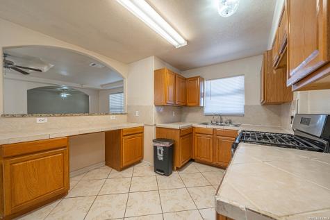5630 Seacomber San Antonio TX 78242