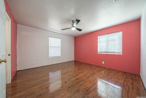 5630 Seacomber San Antonio TX 78242