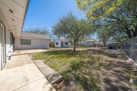 5630 Seacomber San Antonio TX 78242