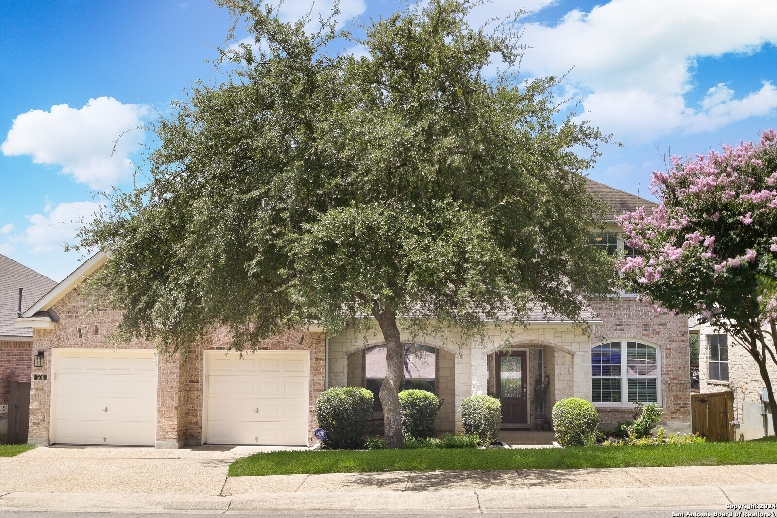 506 Enchanted Way San Antonio TX 78260