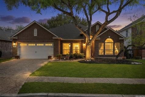 13506 Chamber Oaks San Antonio TX 78231