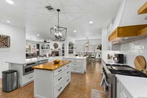 13506 Chamber Oaks San Antonio TX 78231