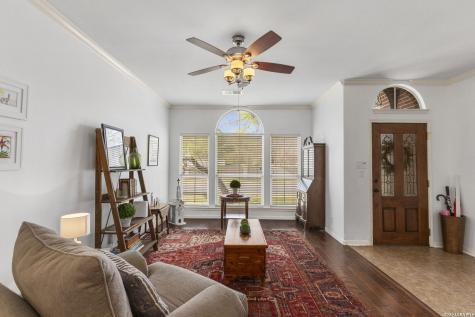 13506 Chamber Oaks San Antonio TX 78231