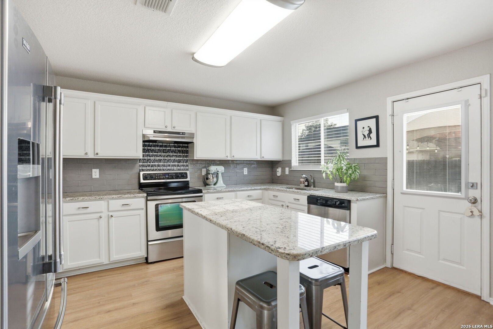 8111 Silver Grove San Antonio TX 78254