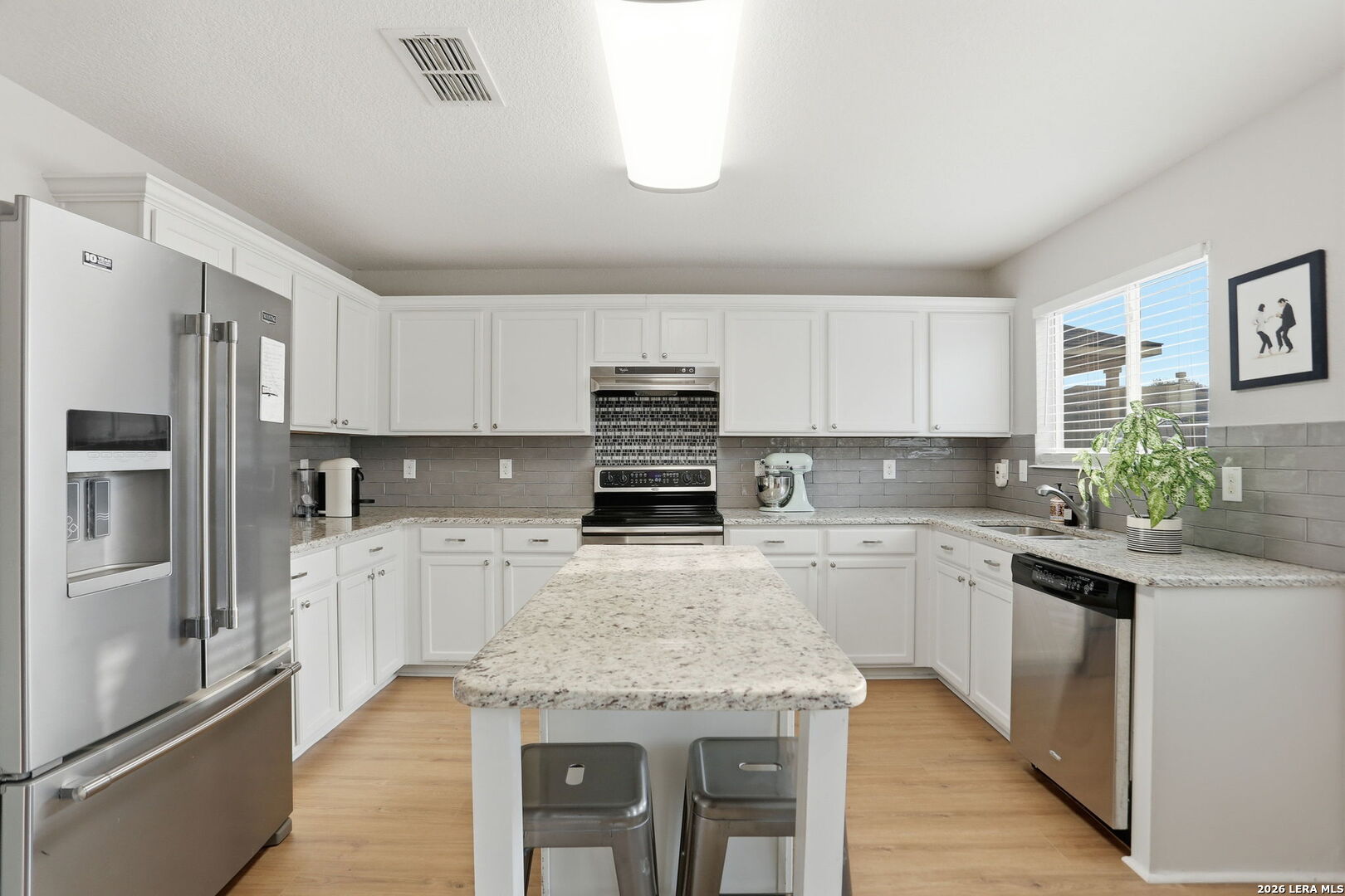 8111 Silver Grove San Antonio TX 78254