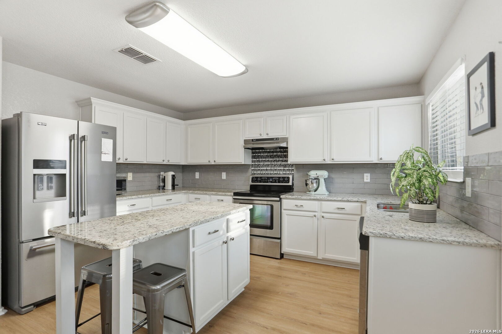 8111 Silver Grove San Antonio TX 78254
