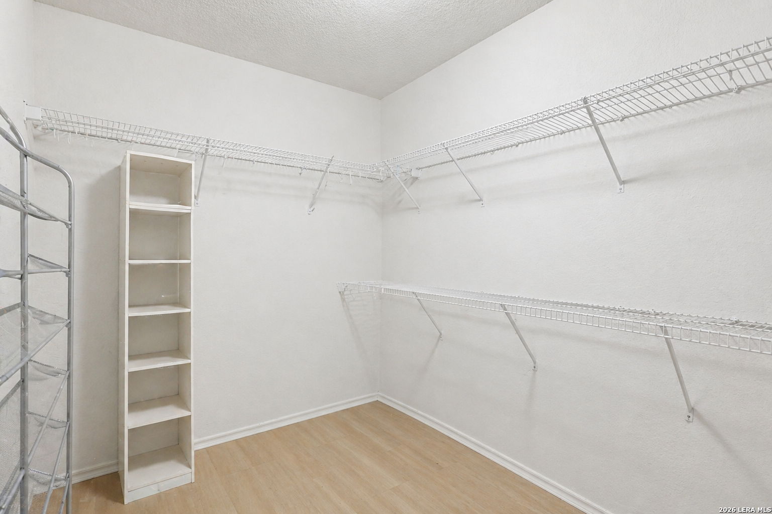 8111 Silver Grove San Antonio TX 78254