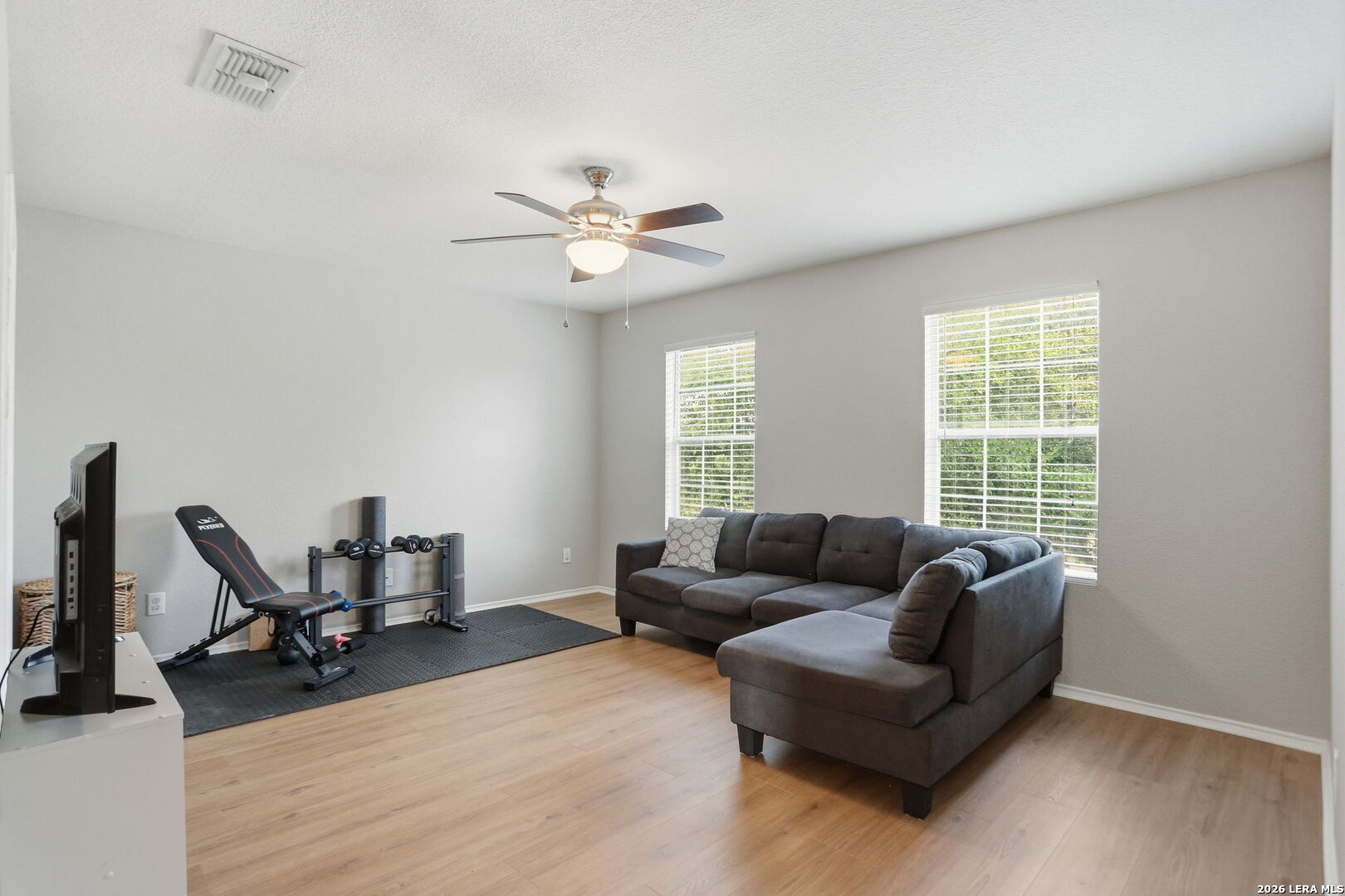 8111 Silver Grove San Antonio TX 78254