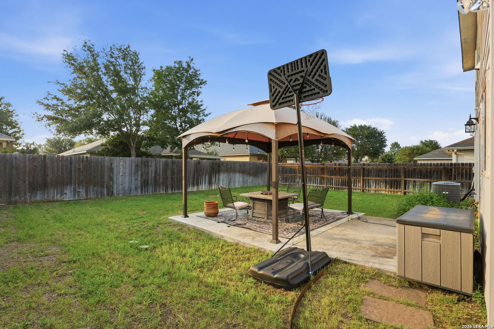 8111 Silver Grove San Antonio TX 78254