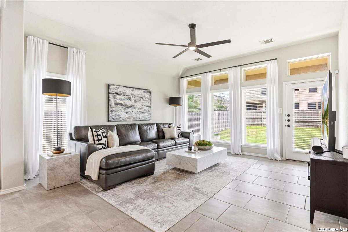14560 Clydesdale Trail San Antonio TX 78254