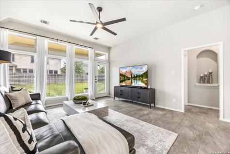 14560 Clydesdale Trail San Antonio TX 78254