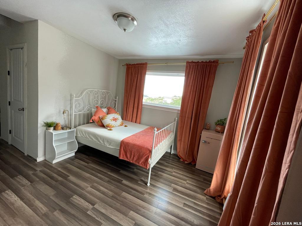 272 Plum Cove Road Lakehills TX 78063