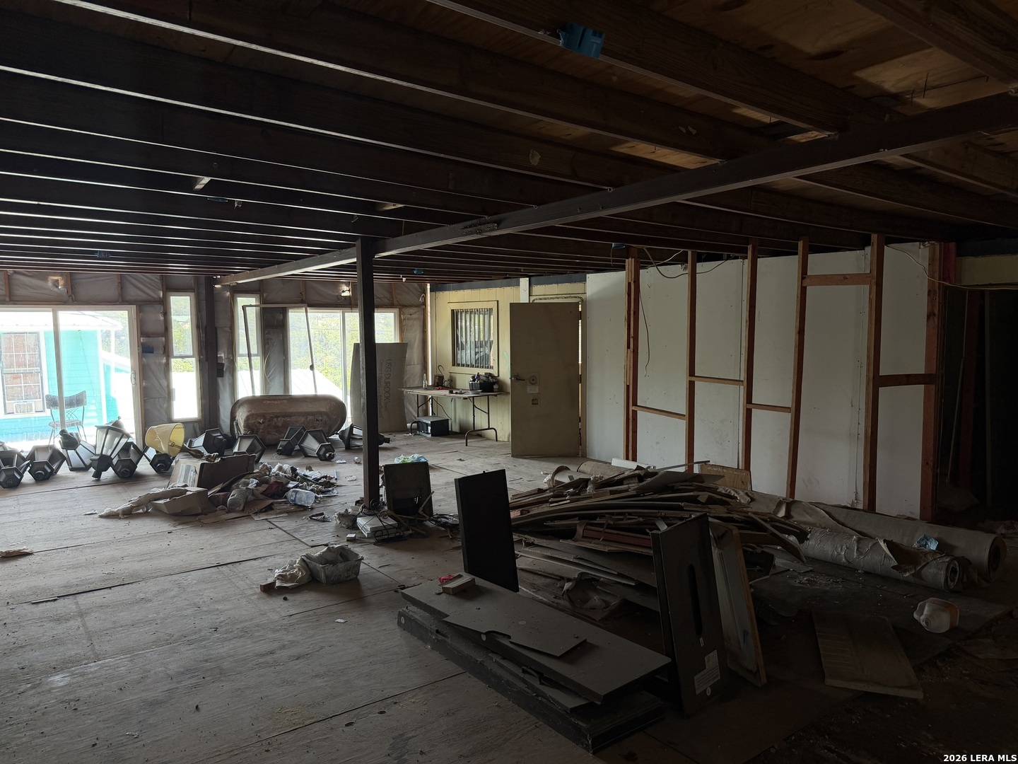 272 Plum Cove Road Lakehills TX 78063