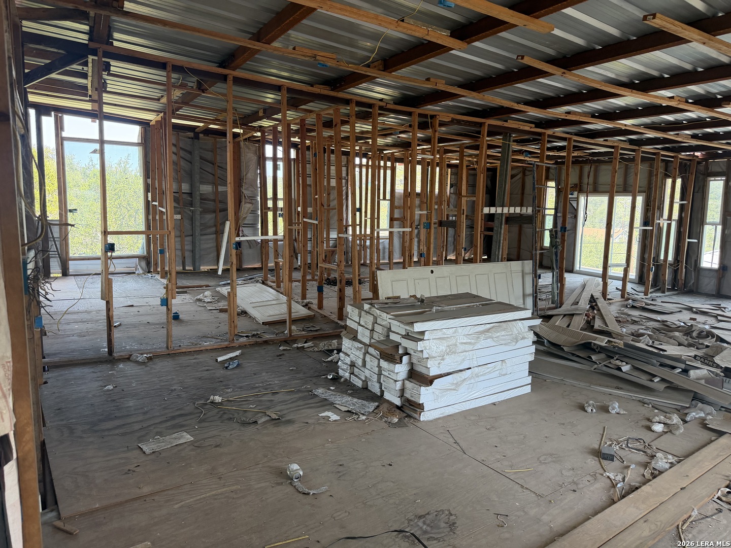 272 Plum Cove Road Lakehills TX 78063