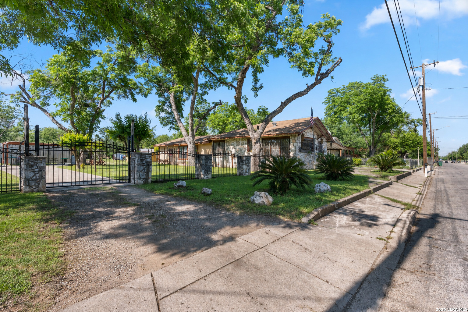 612 Stonewall Street San Antonio TX 78214