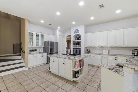 71 Sable Heights San Antonio TX 78258