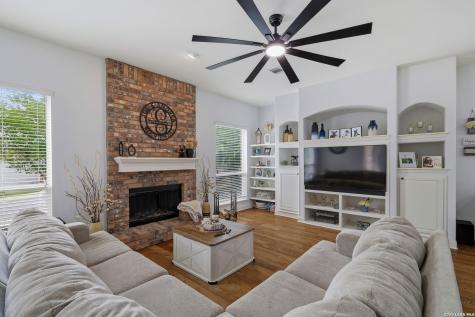 71 Sable Heights San Antonio TX 78258