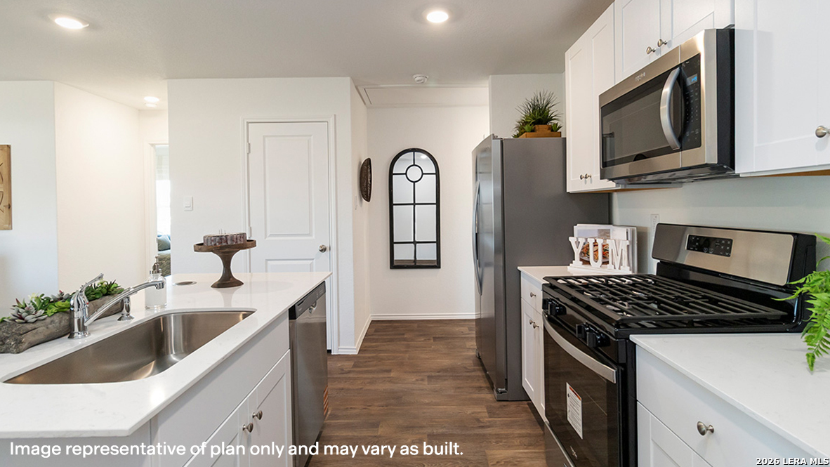 5253 Fannin Crane San Antonio TX 78245