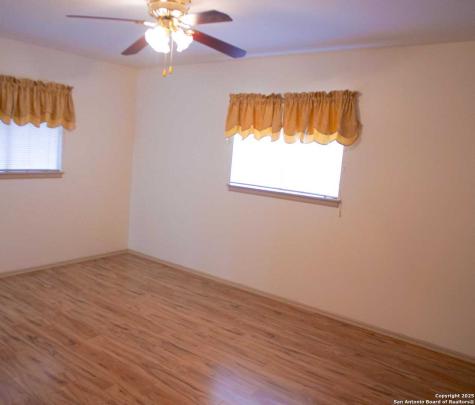 5522 Newcome Drive San Antonio TX 78240