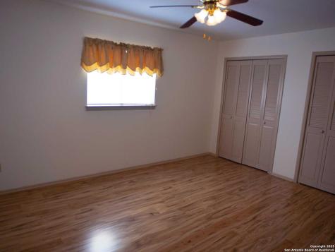 5522 Newcome Drive San Antonio TX 78240