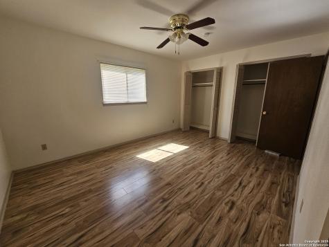 5522 Newcome Drive San Antonio TX 78240