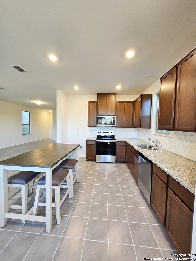 10643 W Military San Antonio TX 78251