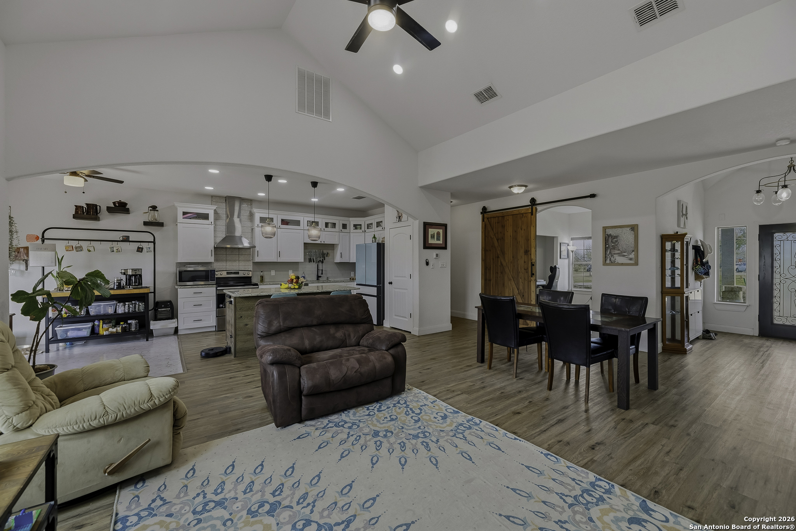 105 Hidden Haven Floresville TX 78114