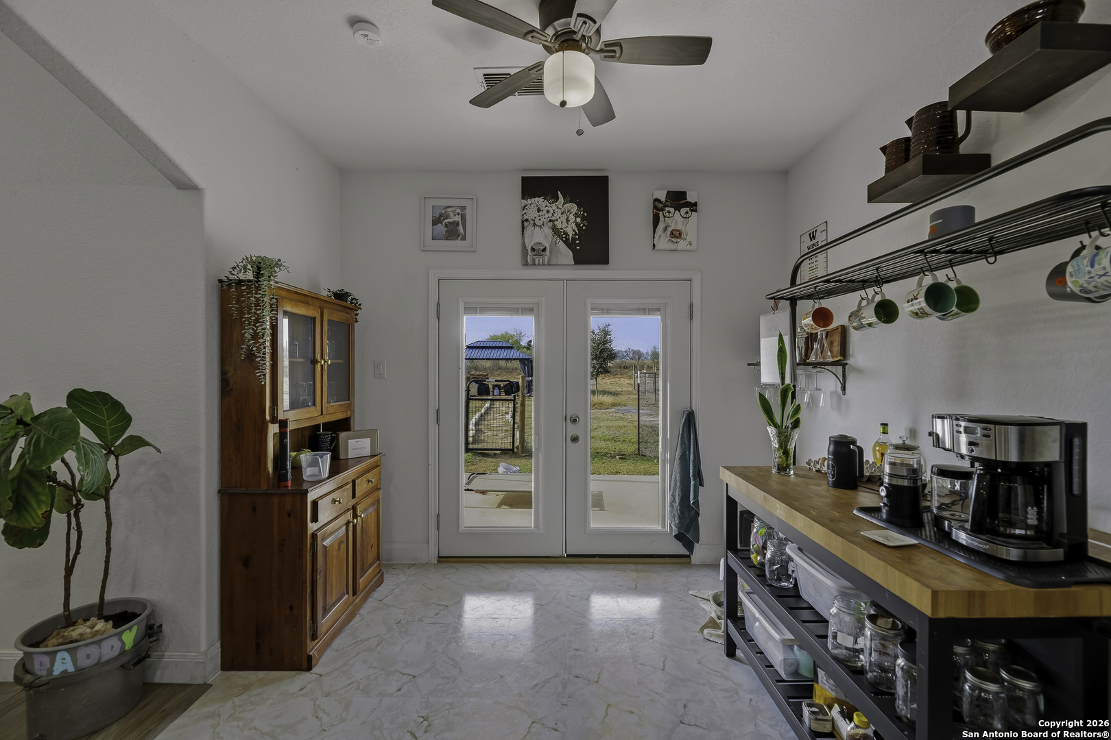 105 Hidden Haven Floresville TX 78114