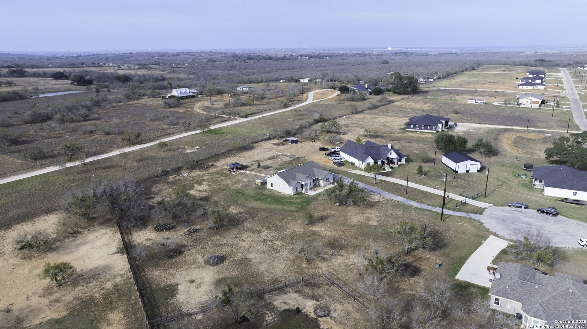 105 Hidden Haven Floresville TX 78114