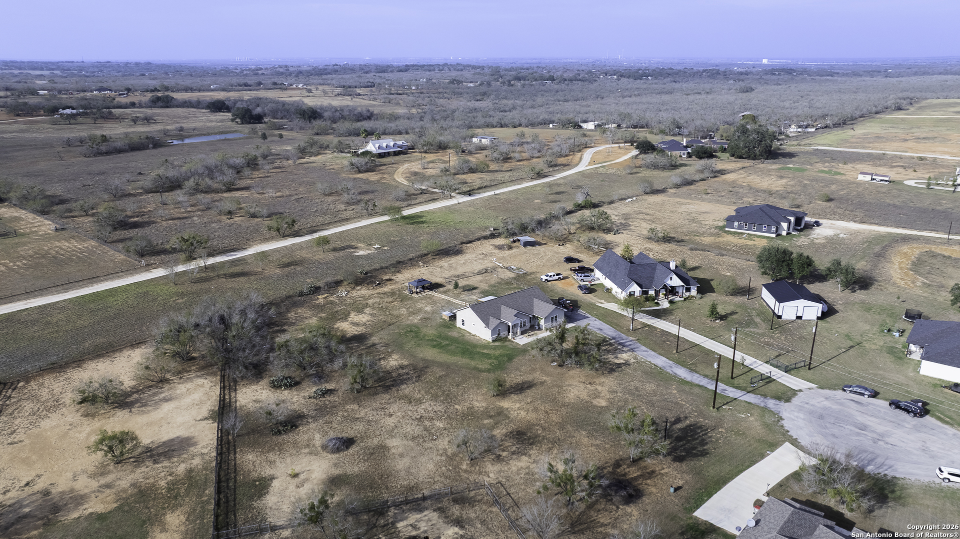 105 Hidden Haven Floresville TX 78114