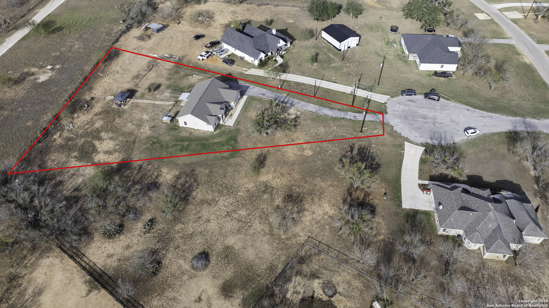 105 Hidden Haven Floresville TX 78114