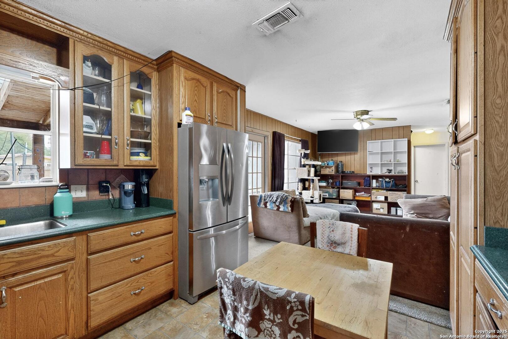 5215 Village Row San Antonio TX 78218