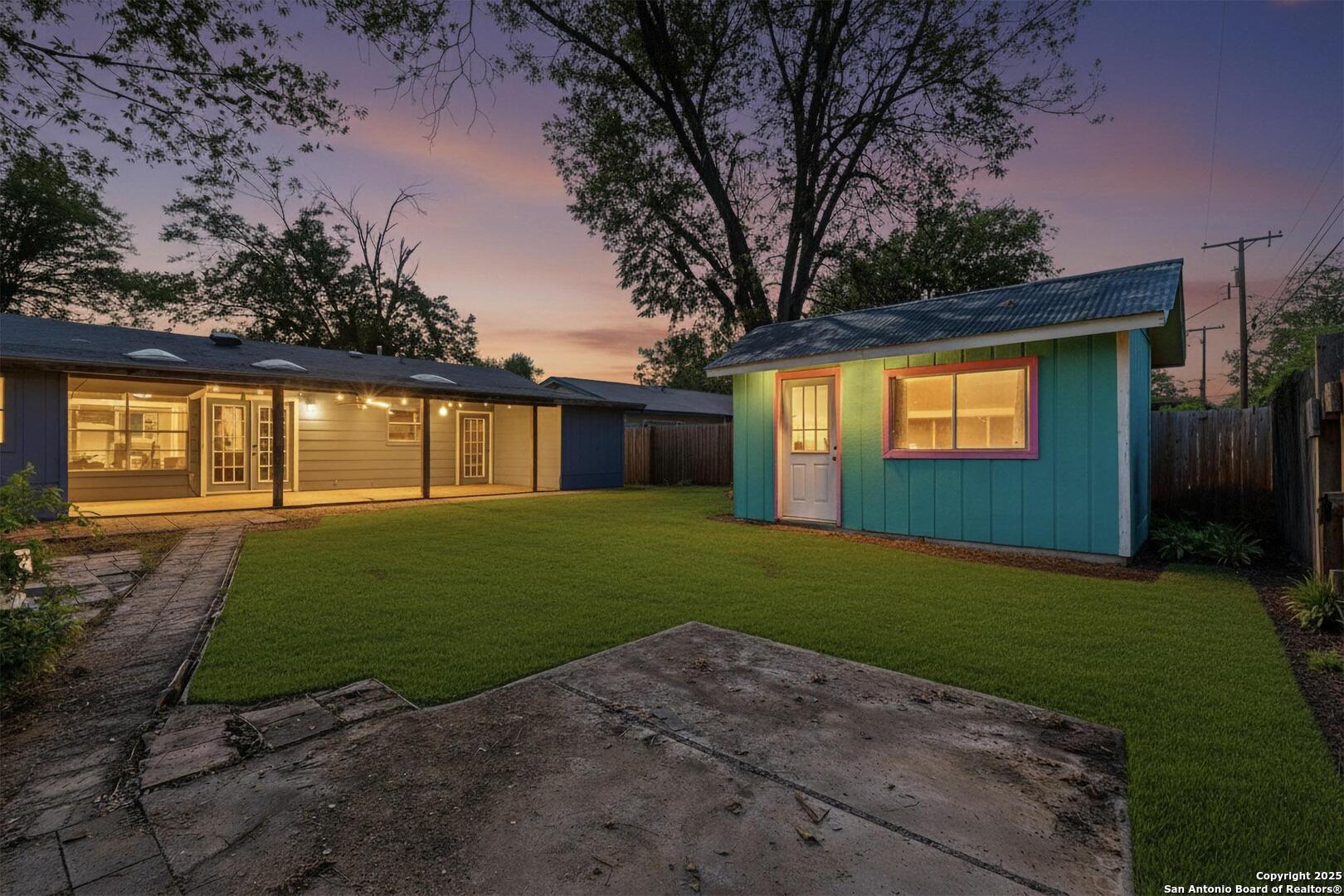 5215 Village Row San Antonio TX 78218