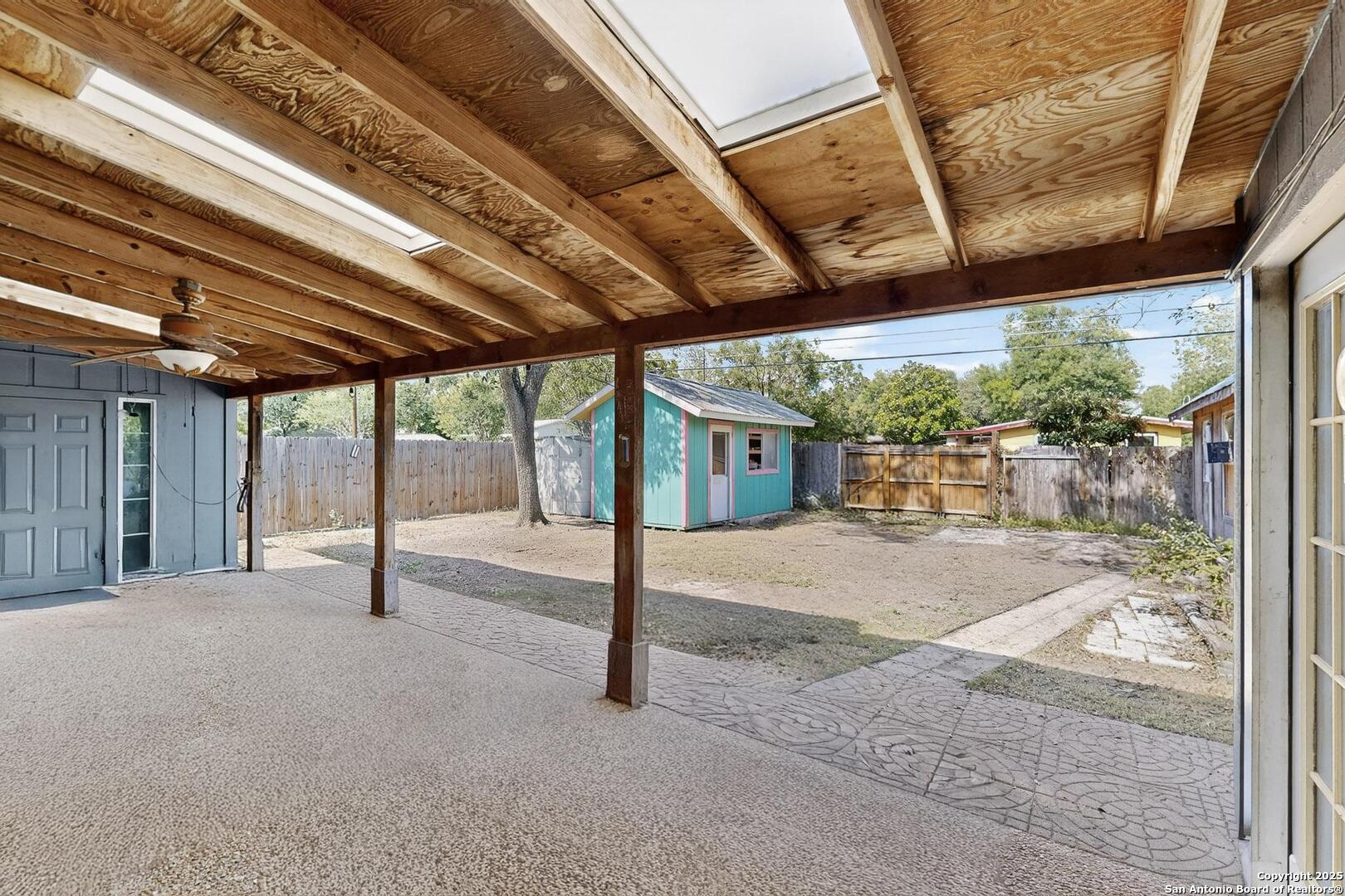5215 Village Row San Antonio TX 78218