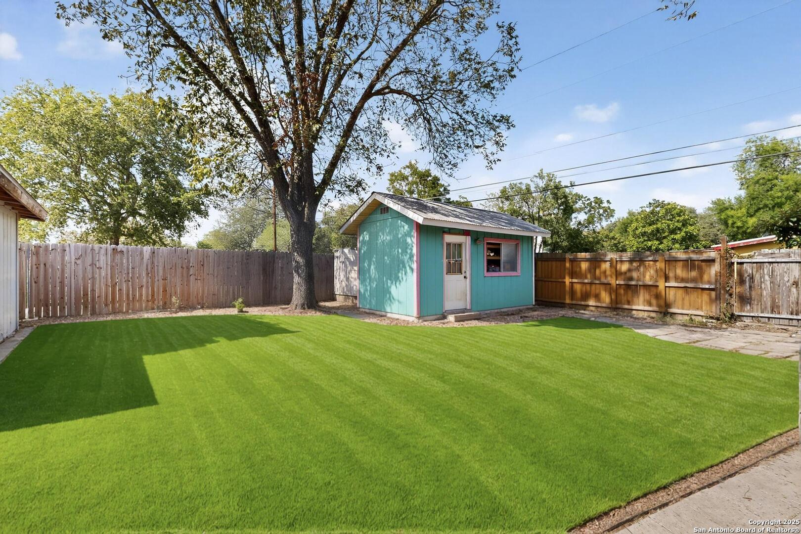 5215 Village Row San Antonio TX 78218