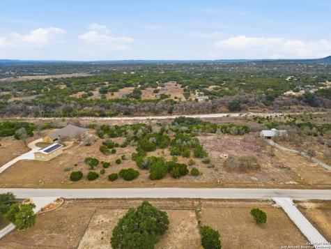 107 Palomino Springs Bandera TX 78003