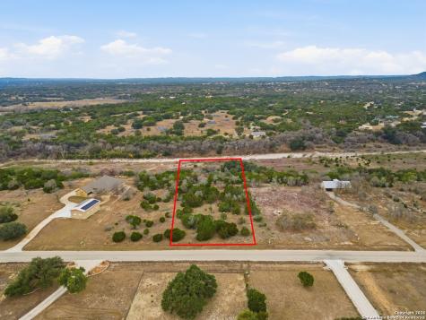 107 Palomino Springs Bandera TX 78003