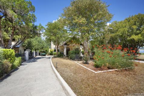 361 Riviera Drive Canyon Lake TX 78133