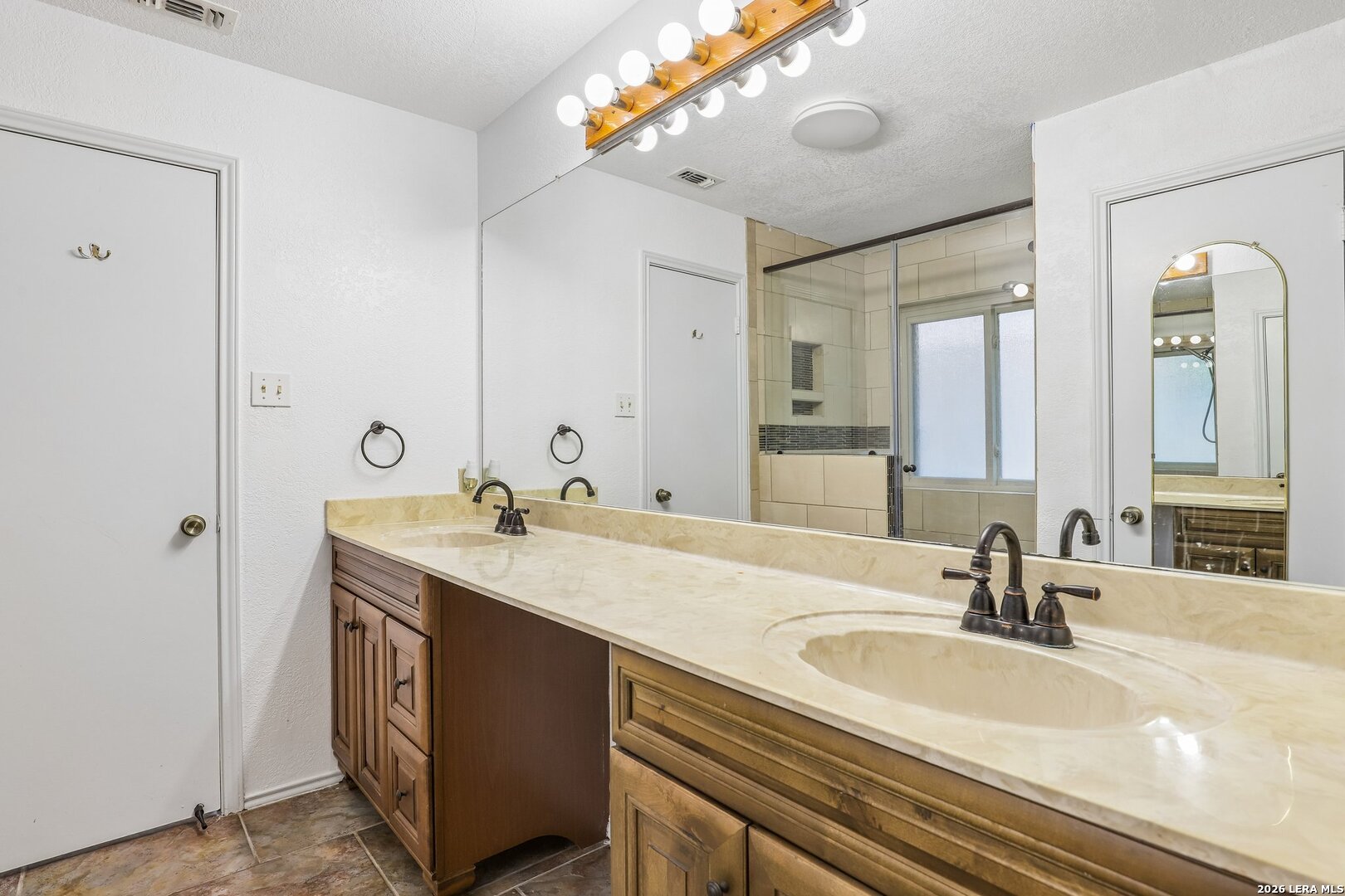 5614 Timber Trace Street San Antonio TX 78250