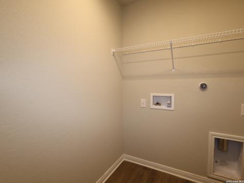 4819 Maiz Valley San Antonio TX 78222