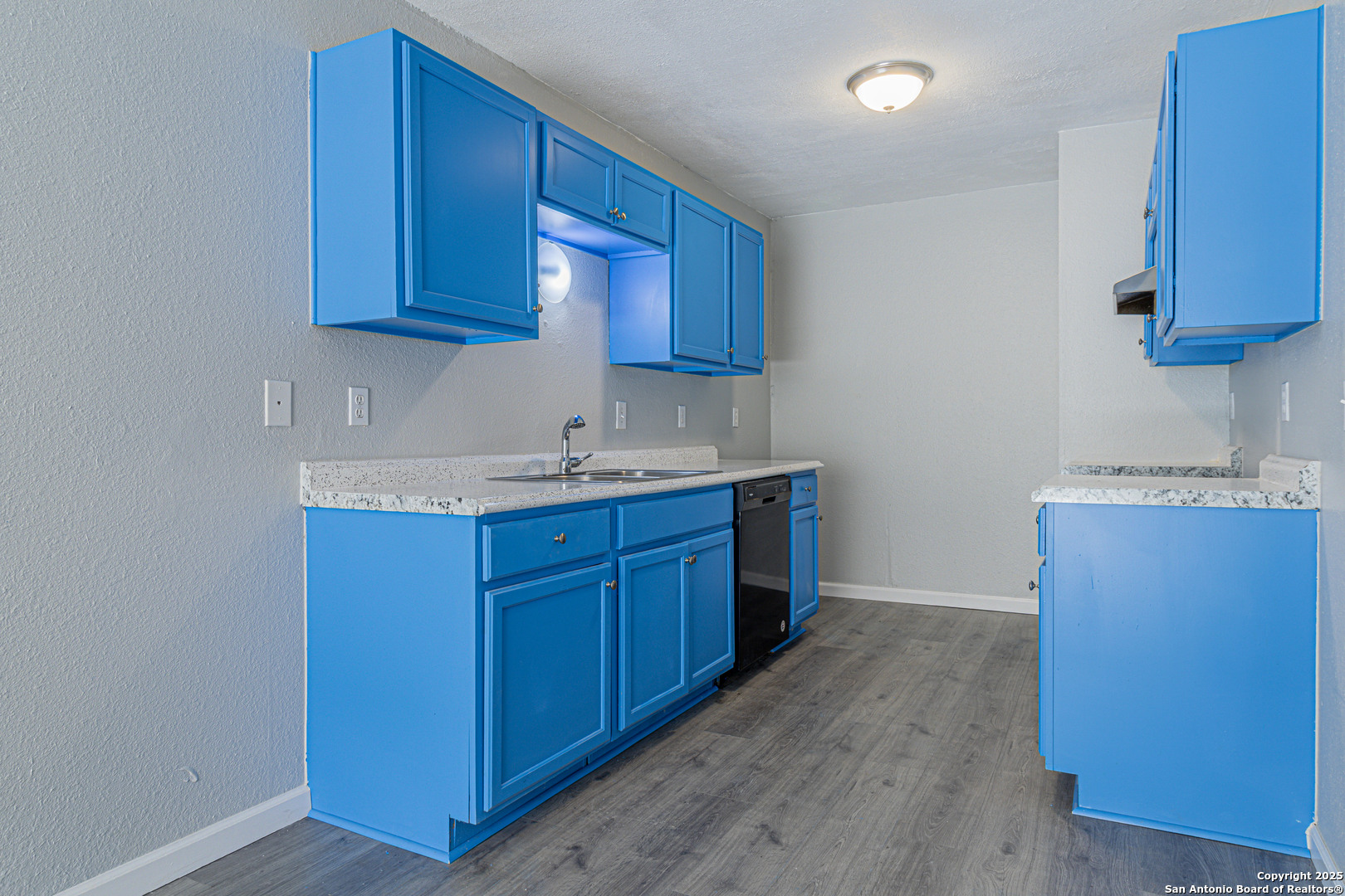 9604 Fountain San Antonio TX 78250
