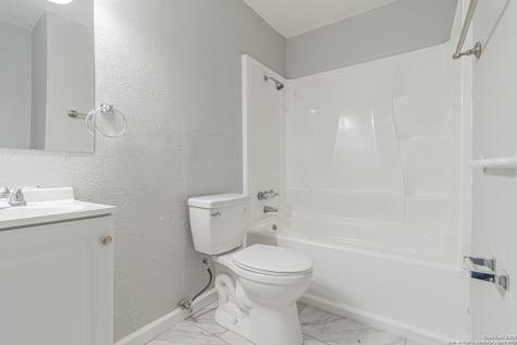9604 Fountain San Antonio TX 78250
