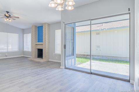 9604 Fountain San Antonio TX 78250