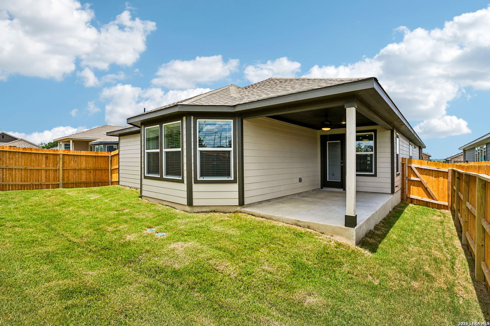 5433 Wrangler Way Marion TX 78124